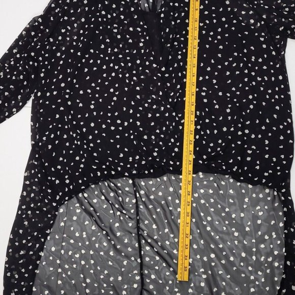 Torrid 4 Sheer Black White Hearts Print Hi Lo Blouse 4X - Picture 8 of 8
